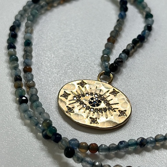 Beaded evil eye necklace - Picture 2 of 2